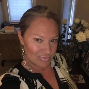 Meet your Posher, Devon